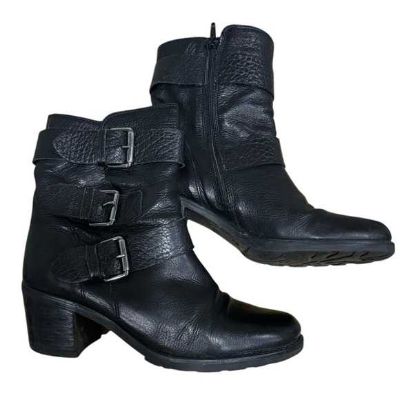 Clarks 1825 Black Leather Ankle Biker Boots Triple Buckle Zipper Women Size 8.5M - Picture 6 of 12